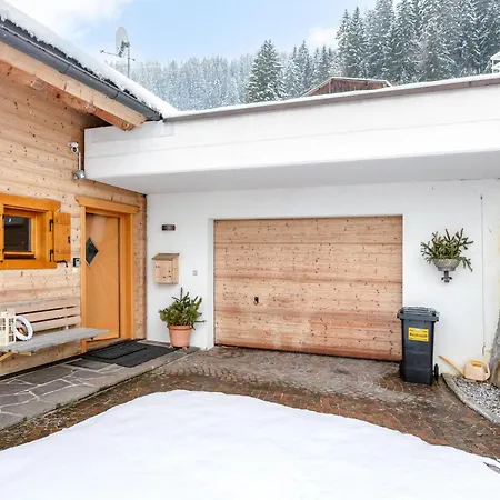 Holiday home Haus Bergsehnsucht *