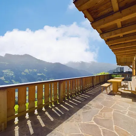 Holiday home Haus Bergsehnsucht *